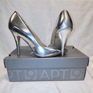 APT 9 | METALLIC HEELS